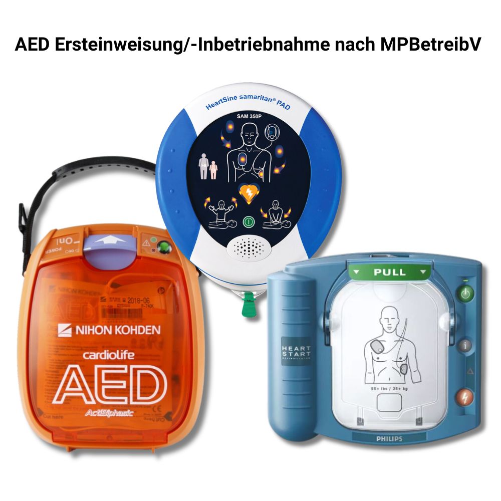 Set mit Defibrillator, Inbetriebnahme und Einweisung mit Überschrift. 